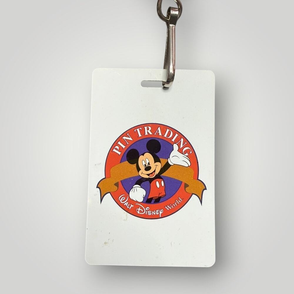 Vintage Disney 11 Pin Lot Lanyard Walt Disney World 2000 Animal Kingdom Mickey - Picture 9 of 9